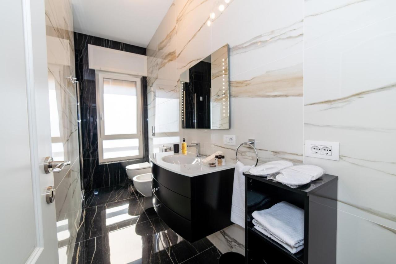 Les Suites Di Adi Apt Bari Extérieur photo